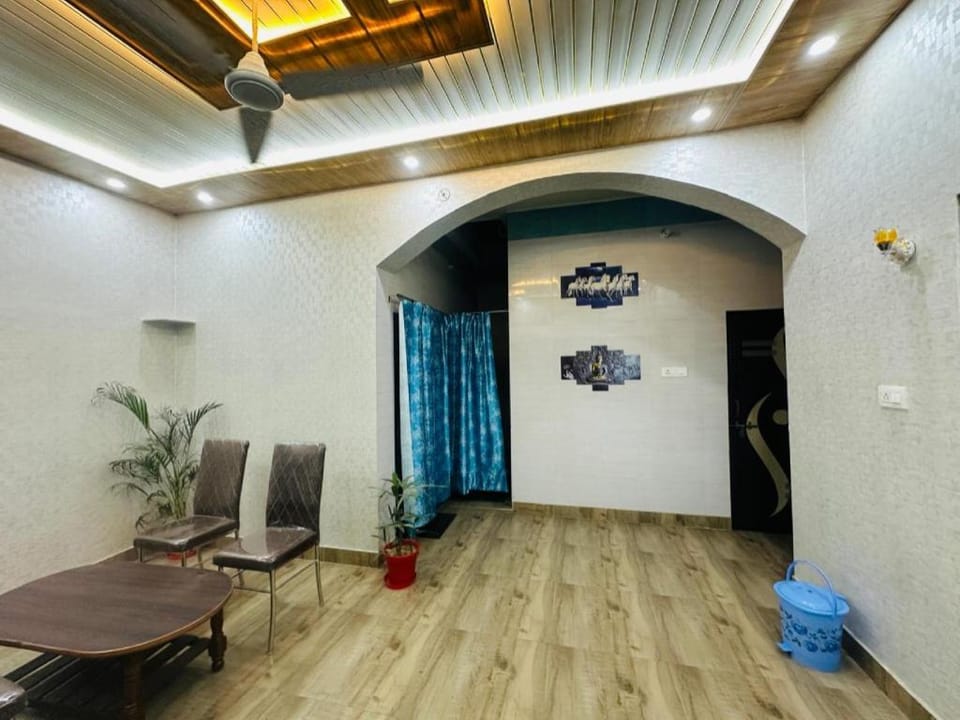 Goroomgo Star Residency Varanasi Hotel in Varanasi