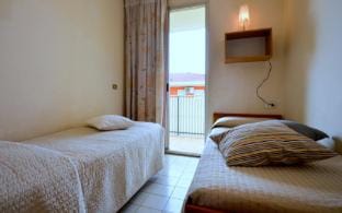 Adorable modern flat 550m from the beach - Beahost Apartment in Bibione