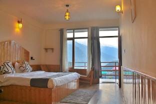 Bayith cafe and Stays Vacation rental in Manali