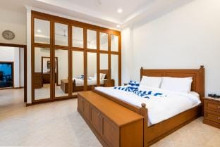 Luxury 2BR private pool villa 800m to beach Villa in Pattaya City