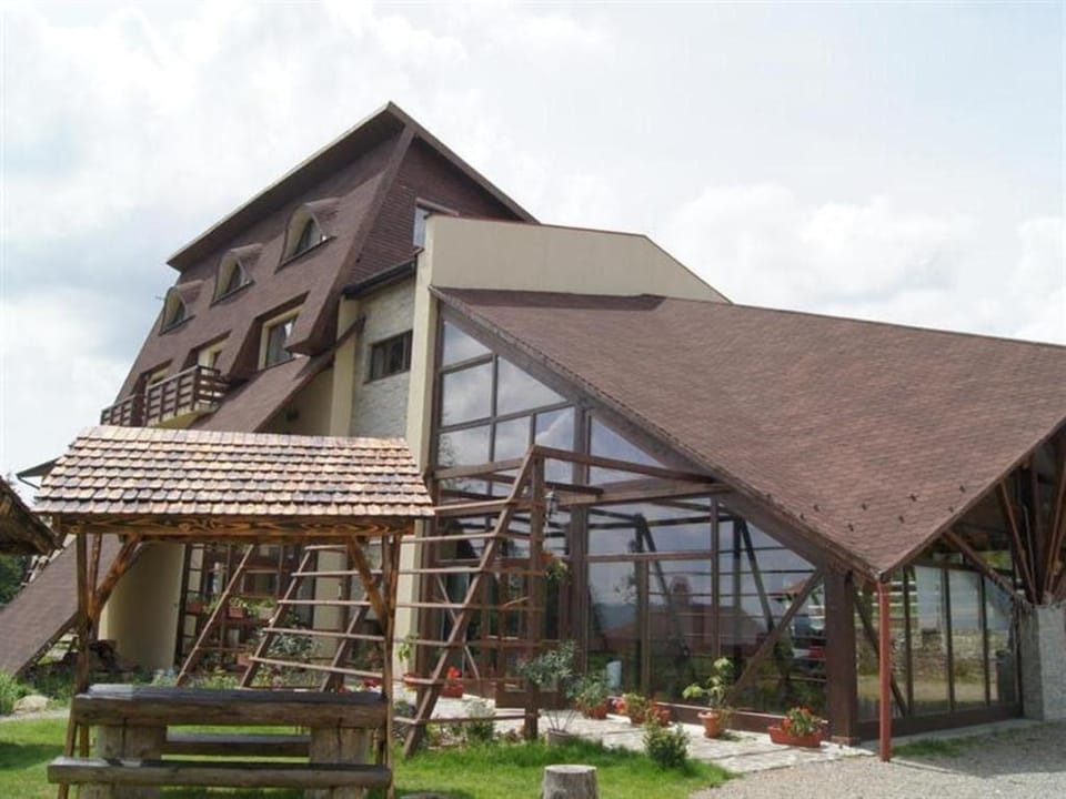 Pensiunea Andreea Hotel in Cluj County