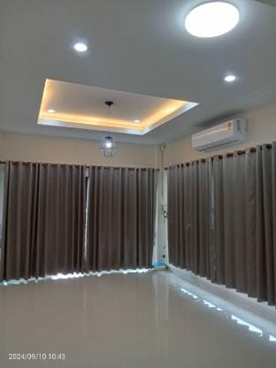 Sararom villa korat Villa in Laos