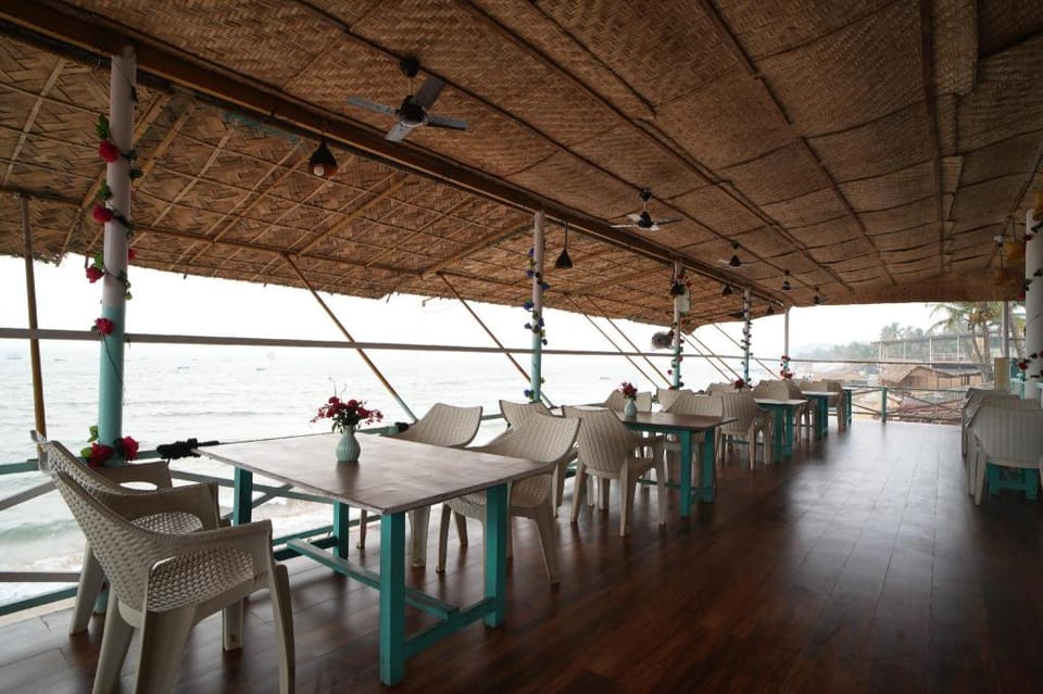 Janet & Johns Beach Resort Hotel in Goa, India