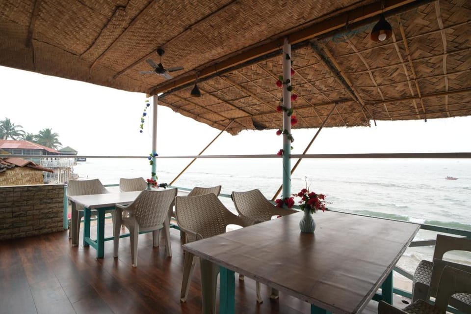 Janet & Johns Beach Resort Hotel in Goa, India