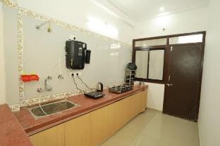 2 Bhk Udaisagar Homestay Udaipur Vacation rental in Gujarat