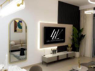 Full Burj View Lavish Apartment Near Dubai Mall Apartment in Dubai