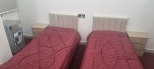 A comfortable room near the prophet's mosque Apartment in Medina