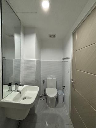 Condo in the Heart of Iloilo Apartment in Iloilo City