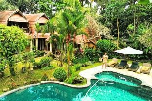 (One) BR Duplex House w/Stunning Garden & Pool Villa in Sukawati