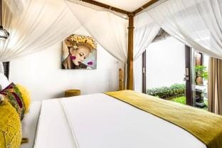 Modern 4BR Private Pool Villa in the heartSeminyak Villa in Kuta