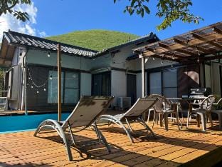 Neverland Izu Entire Rental Villa with Natural Hot Spring and Mini Pool Vacation rental in Shizuoka Prefecture