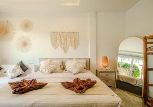 Coconut Loft • 2mn ZenBeach • 4K SmartTV  Apartment in Ko Pha-ngan Sub-district