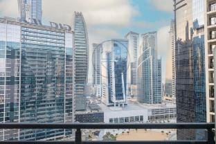 Wonderful 1BR near Business Bay Metro! Apartment in Dubai