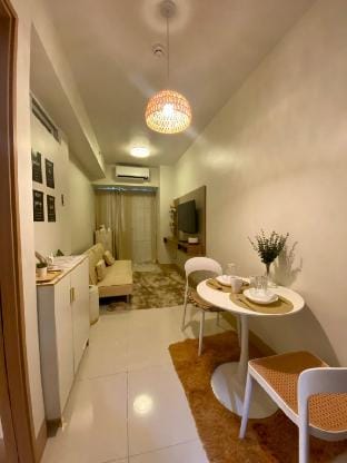 CMLN Staycation Metro Manila Villa in Pasay