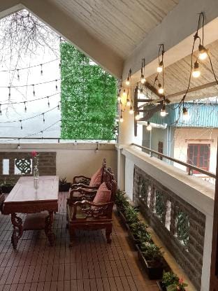 Au Co home Villa in Laos