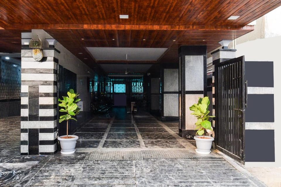 Collection O ISB Gachibowli Hotel in Hyderabad