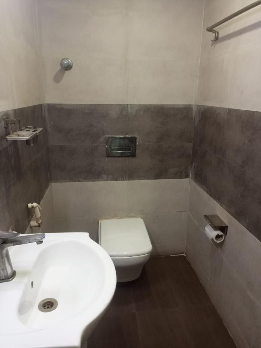 Hotel Eco Park Hotel in Kolkata