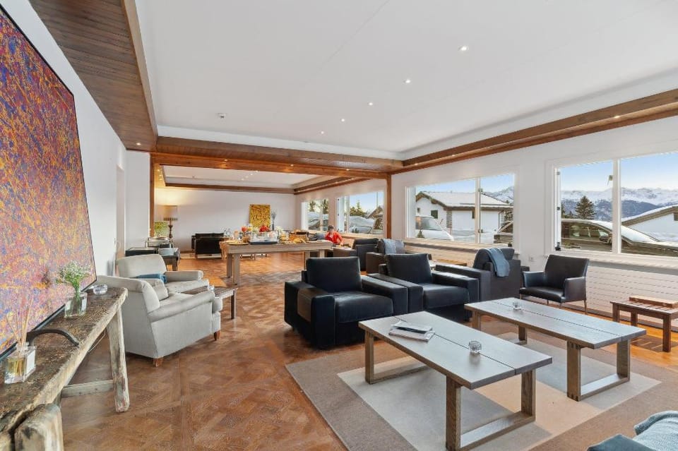 Crans Montana Suites Hotel in Crans-Montana