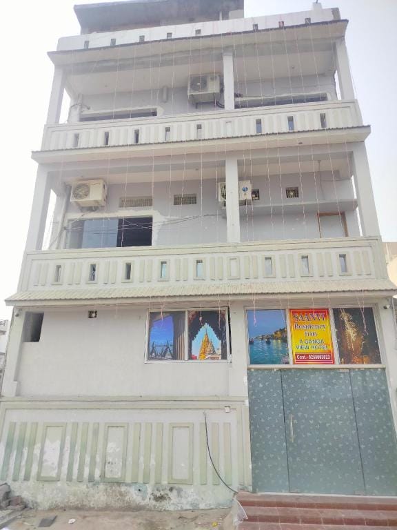 Saanvi Residency inn Hotel in Varanasi