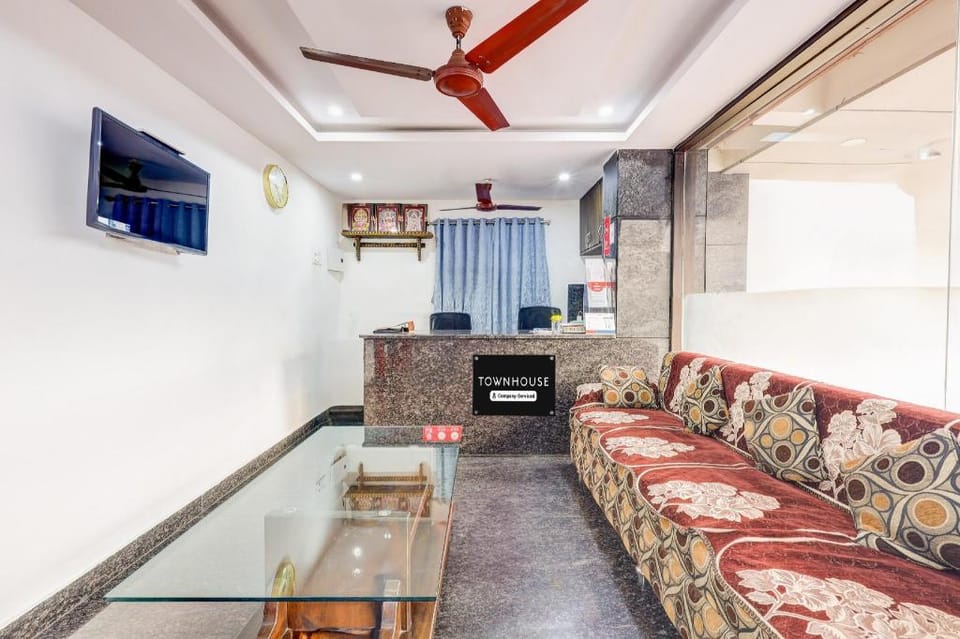 Super Townhouse Gajuwaka Centre Hotel in Visakhapatnam