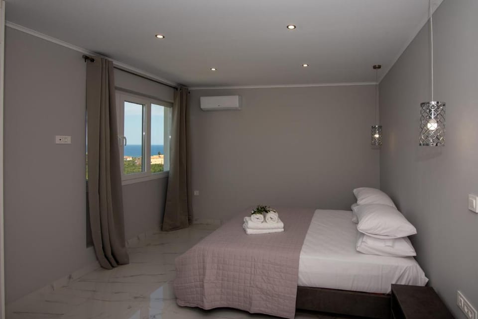 Gigi Star Luxury ApartVilla with Pool, Panoramic Sea View Apartment in Zakynthos, Greece