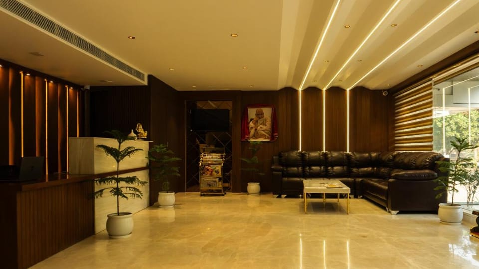 Hotel Rs Vista - Agra Hotel in Agra