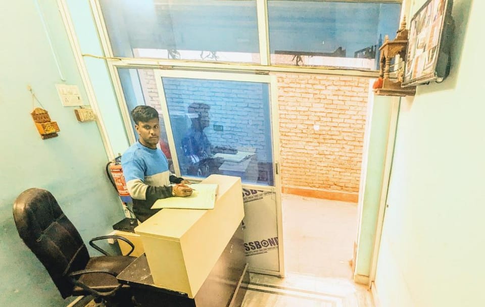 Ganga kashti Hotel in Varanasi