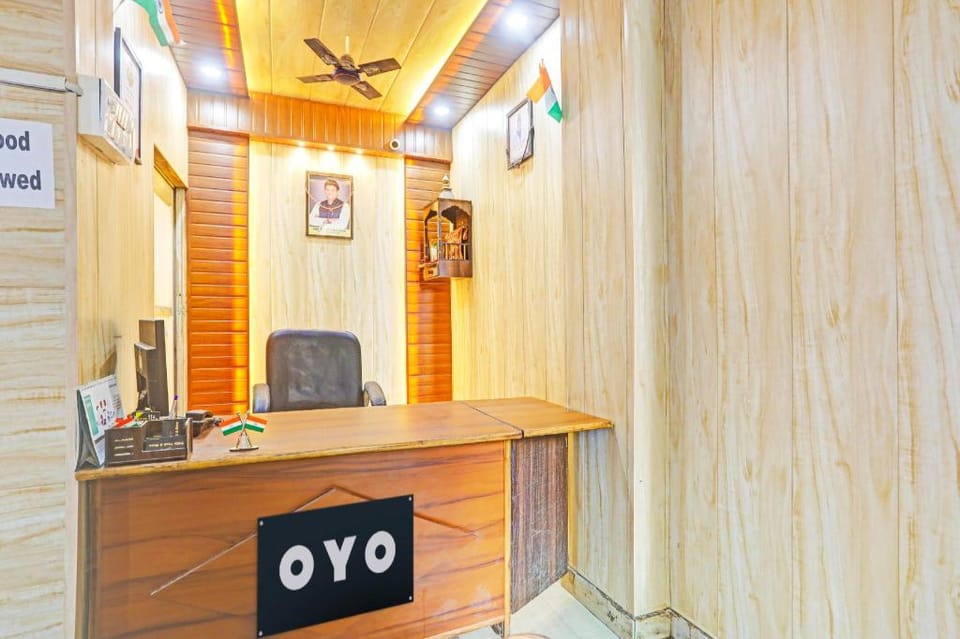 Hotel O Arvi Guest house Hotel in Varanasi