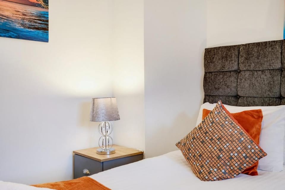 Eastons 2 Bedroom Apartment with Sofa Bed Apartment in High Wycombe