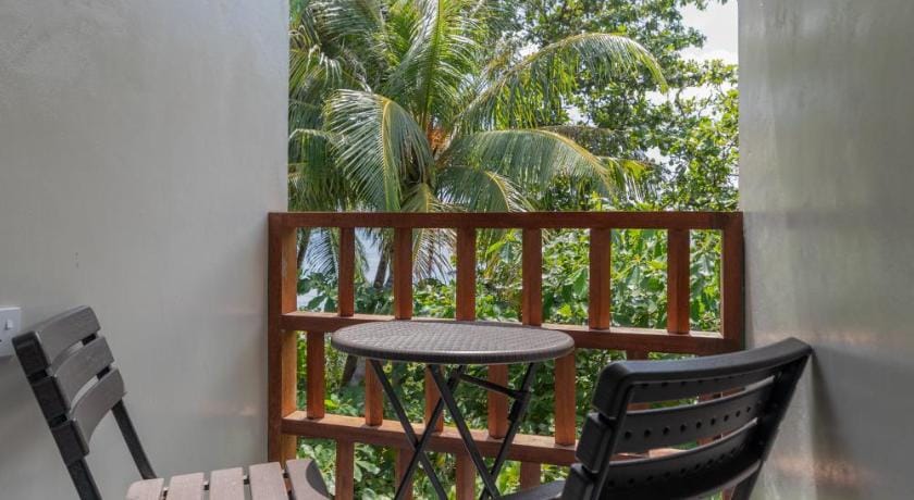 Dhoadhi Beach Maldives Bed and Breakfast in Maldives