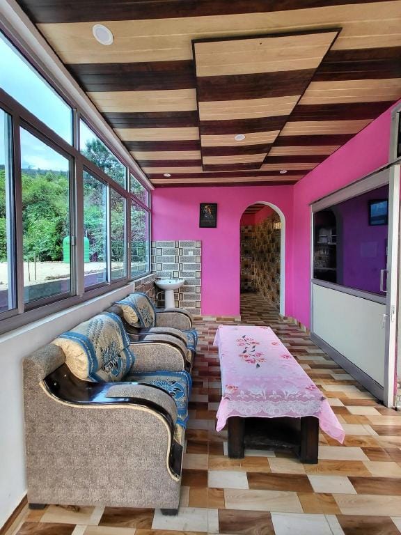 Hanging Glacier Homestay Auli Vacation rental in Uttarakhand