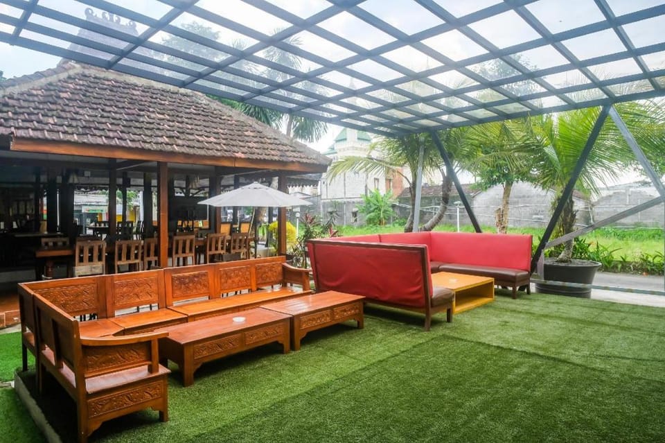 Urbanview Hotel Syariah Astungkara Space Sleman by RedDoorz Hotel in Special Region of Yogyakarta