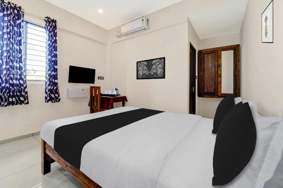 Townhouse Trivandrum Padmanabhaswamy Temple Formerly Rezt N Relaz Inn Hotel in Thiruvananthapuram