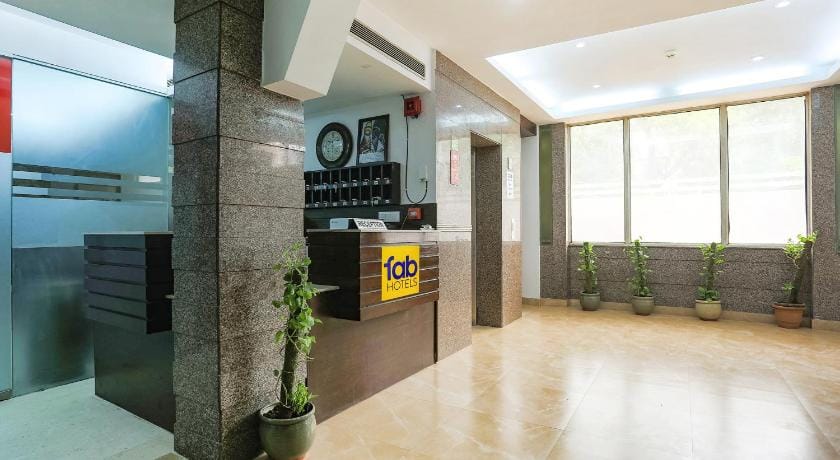 Hotel Bijwasan Near Yashobhomi Bed and Breakfast in Gurugram