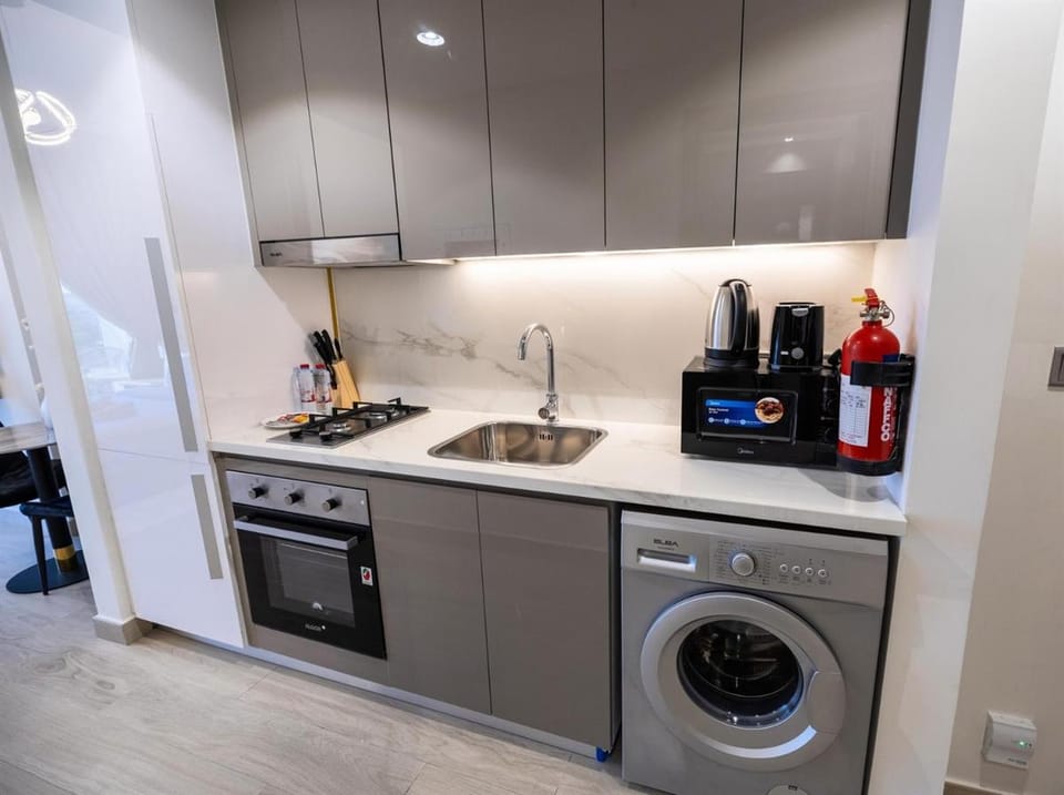 Elite LUX Holiday Homes - Upscale Studio in Azizi Riviera Prime Location Dubai Apartment in Dubai