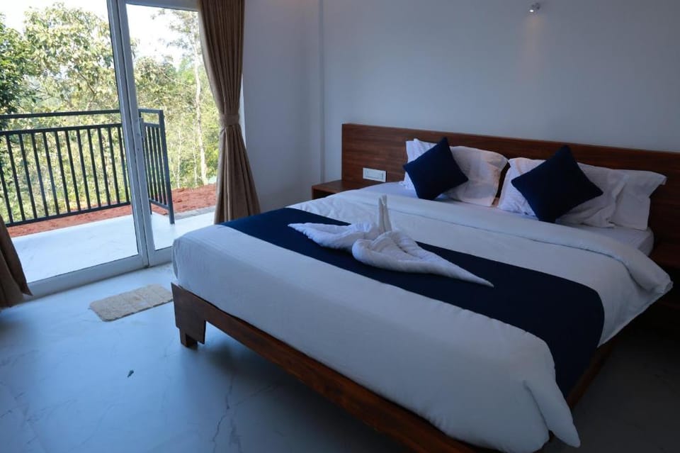 Munnar Ethan's Valley Hotel in Kerala