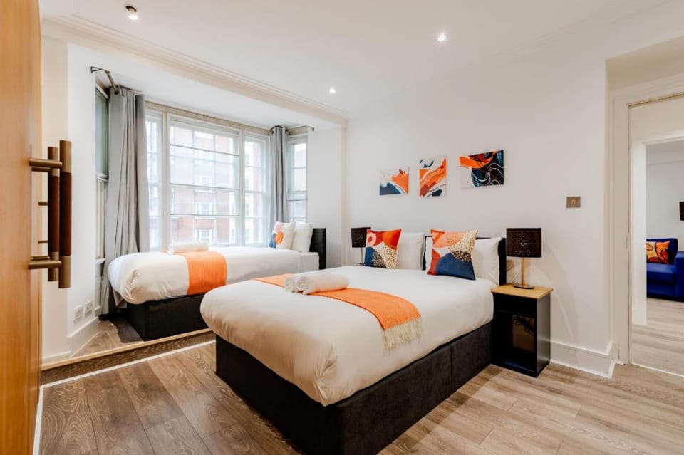 Central Apartments near Marble Arch Apartment in City of Westminster
