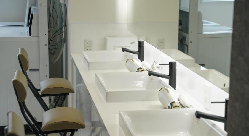 ソリューションキューブトクヤマ Capsule hotel in Japan