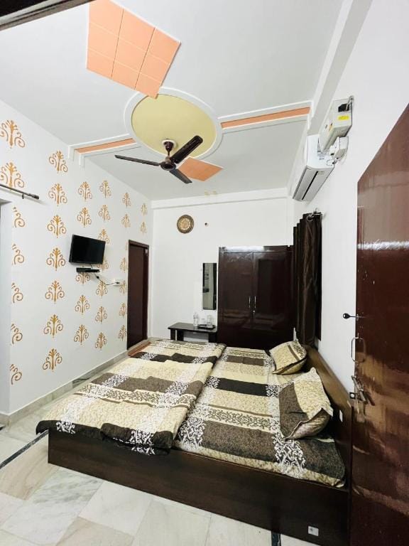 Mangalam Home stay Uttar Pradesh Vacation rental in Nepal