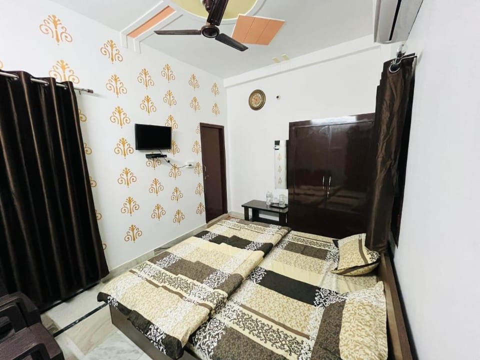 Mangalam Home stay Uttar Pradesh Vacation rental in Nepal