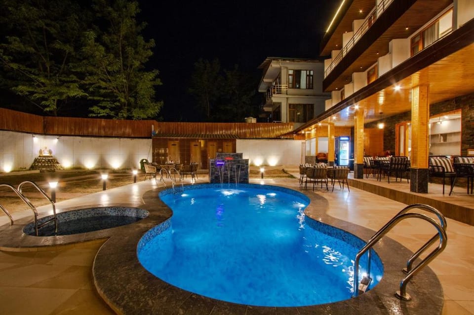 Mulberry Resort Centrally Heated Boutique Retreat Hotel in Himachal Pradesh