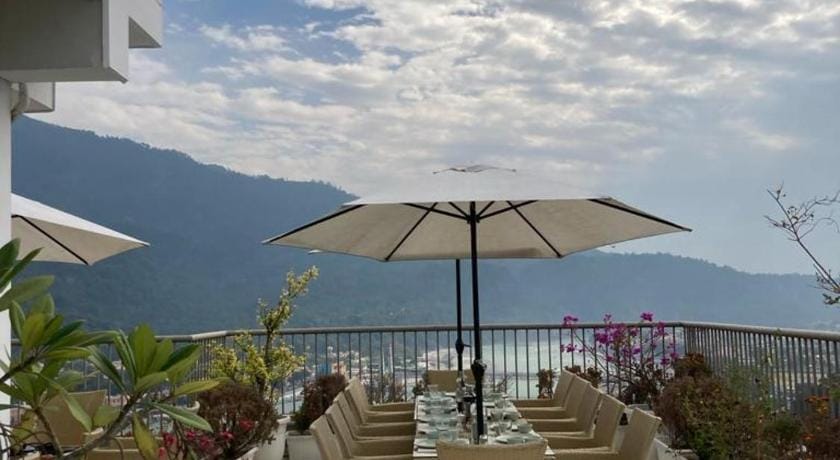 Golden Healing Journeys Homestay Apartment in Rishikesh