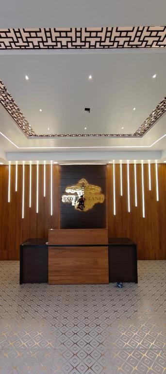 Royal Grand Hotel & Suites Rooms Hotel in Bengaluru