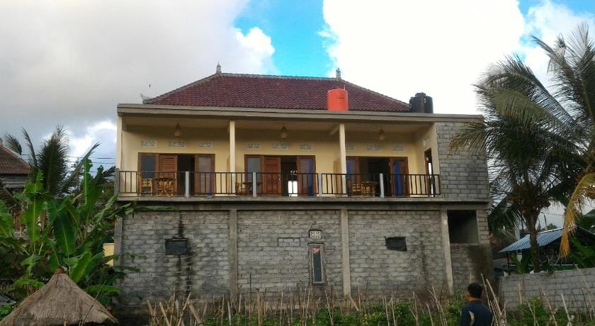 Mantra Guesthouse Hotel in Denpasar