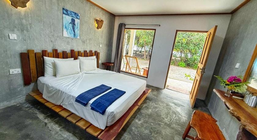 Dive and Sleep - All Inclusive Diving Guesthouse Hotel in Maldives