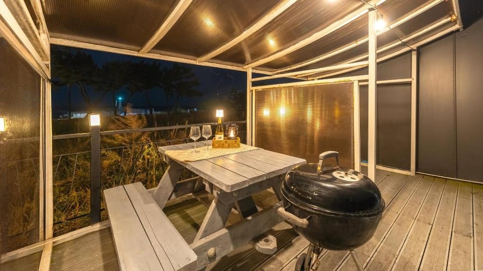 Gangneung Meerbrick Spa Pension Bed and Breakfast in South Korea