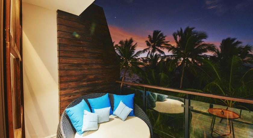 Beach Hotel Dhigurah Hotel in Maldives