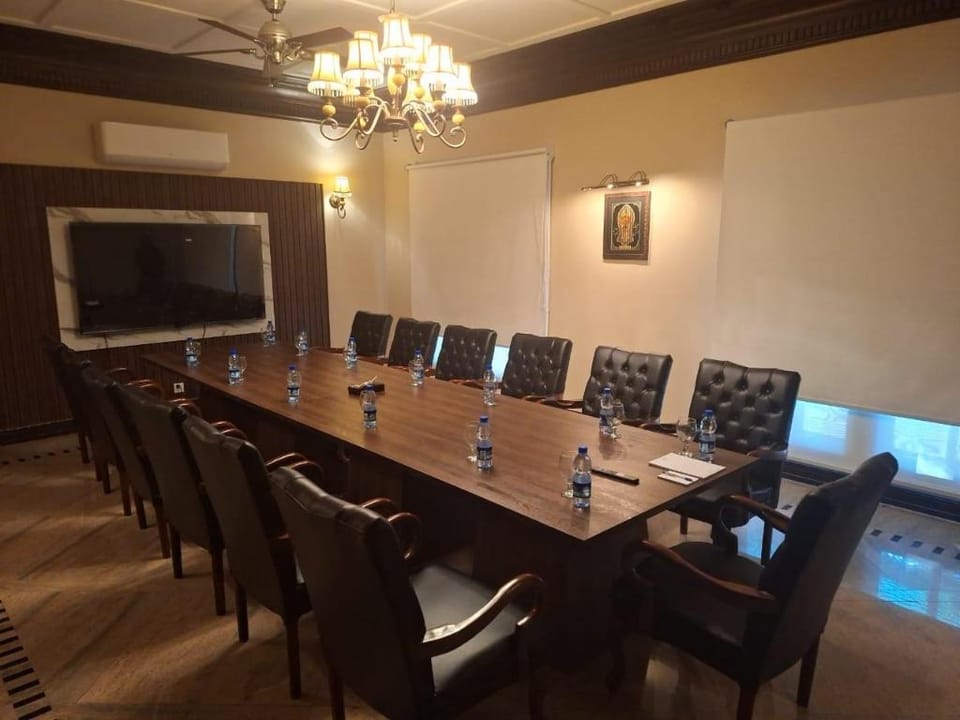 Margalla Hill Residencia Hotel in Islamabad