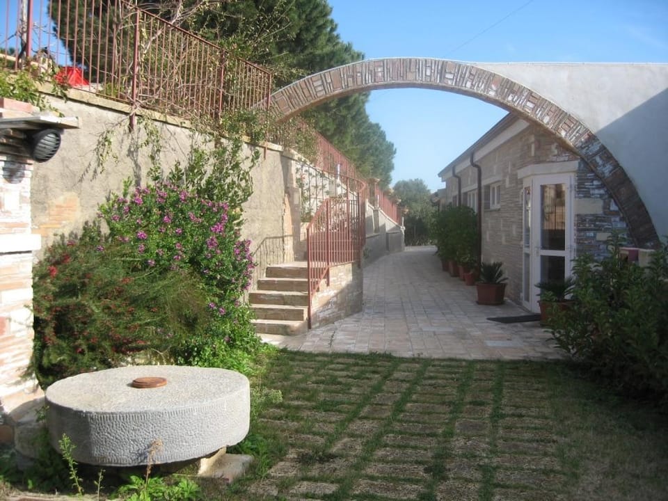 Borgo Piazza Country Farm Hotel in Calabria