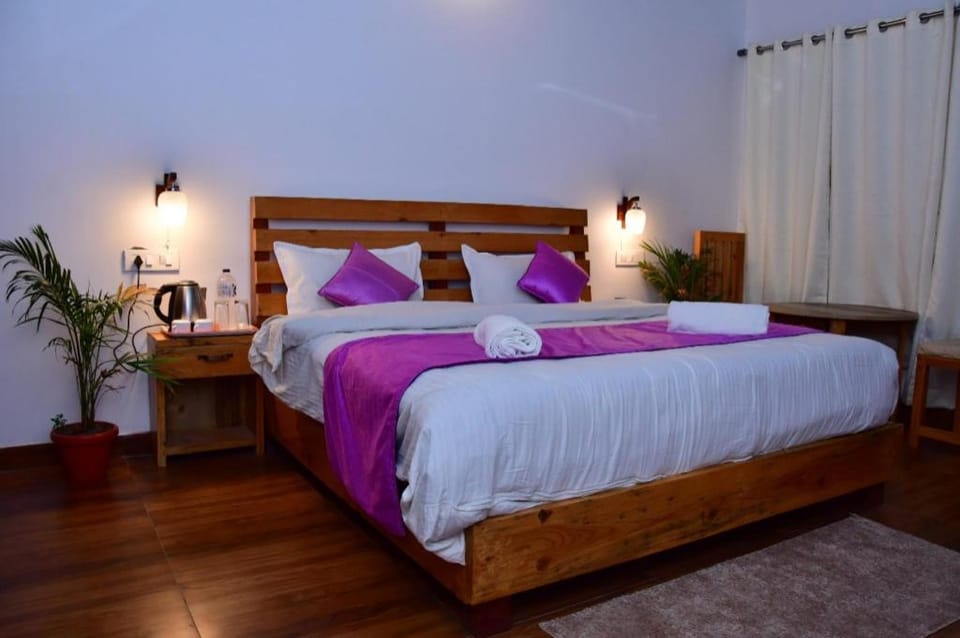 Goroomgo Kashi Heaven Premium Homestay Near Kashi Vishwanath Temple Varanasi Vacation rental in Varanasi